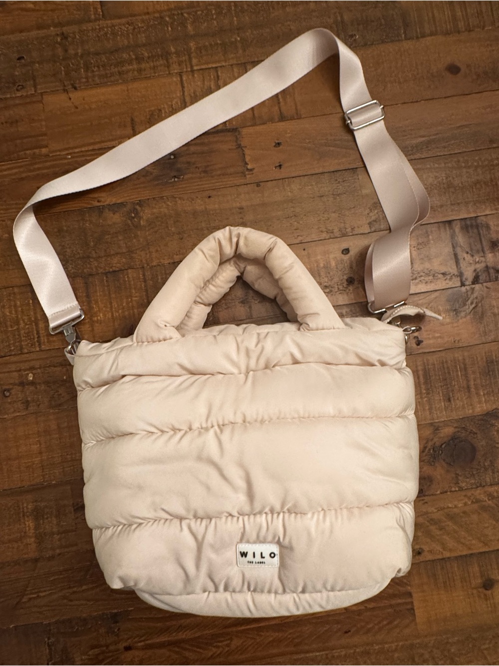 WILO Quilted Cream Puffer Shoulder Bag